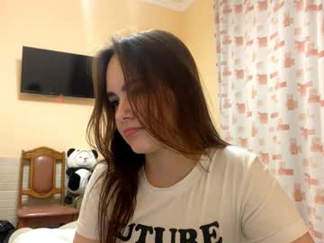 mia_cutesisa