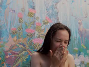 girl kriskras__ image #4767889