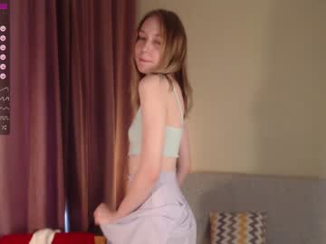 girl wheat_milk image #2203089