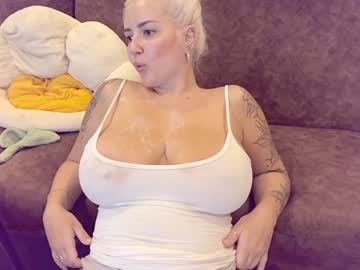 girl _morpho_ image #6826921