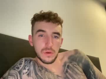 man tattooedgianttt image #814412