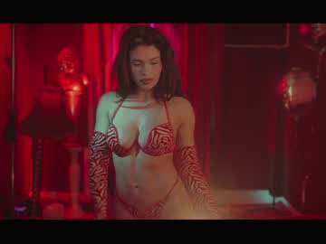 girl rougeoud image #6056574