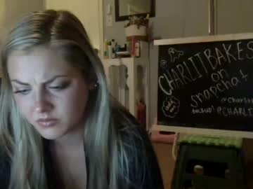 girl charlitbaker image #591326