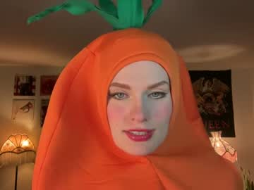 girl bigredcarrott image #4844496