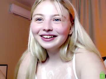 girl shy_blondiee image #3648080