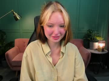 girl dinablush image #2525395