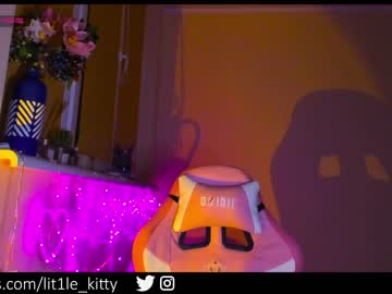 girl lit1le_kitty_ image #3019058