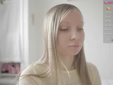 girl pureangeldolores image #5959565