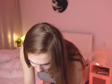 girl hailey_winsome image #2481646
