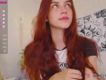 girl grettabenett_ image #1839639
