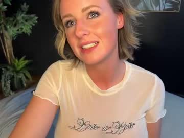girl sara_cane image #4121226