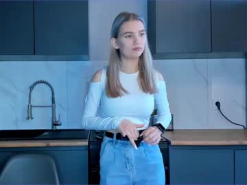 girl lilianheap image #6916802