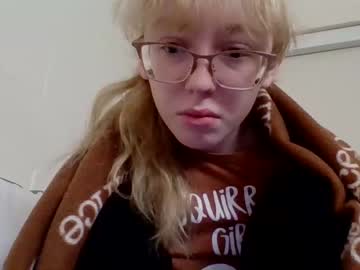 girl blonde_katie image #6165442