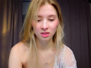 girl milablush image #6404700