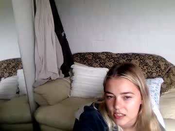 girl blondee18 image #5770192