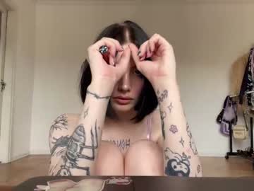 tranny evelynforever image #4423802
