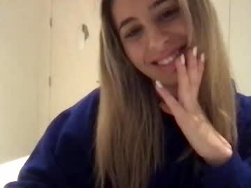 girl blaireisback image #4510837