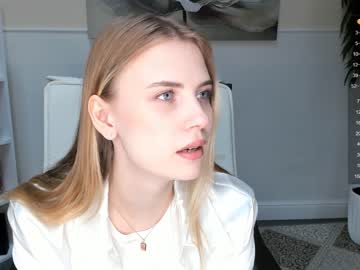 girl fannycullimore image #6570141