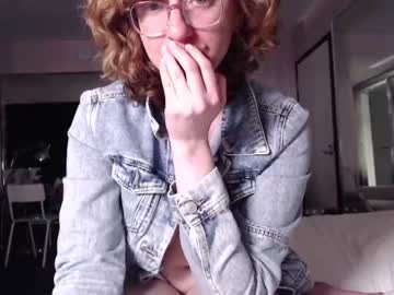 girl pretendlunch image #1331568