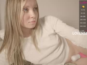 girl pureangeldolores image #6119002