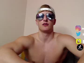 man luckyloganx image #3300427