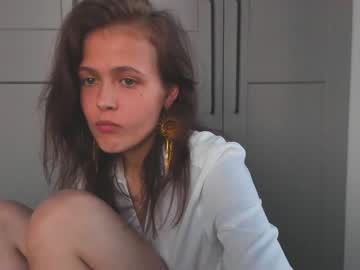girl adriana_hill image #2097907
