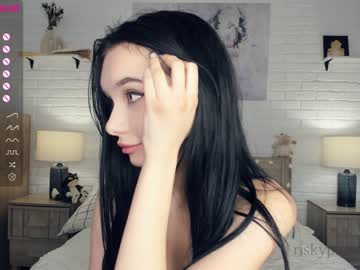 girl riskyproject image #4994573
