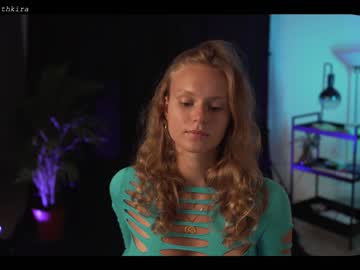 girl chillwithkira image #2307017