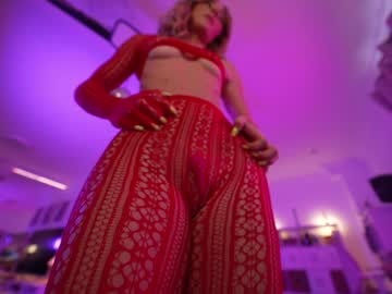 girl hannahjames710 image #4330580