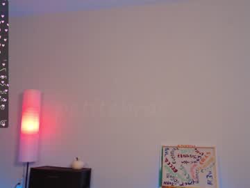 girl petitebrat image #5373250