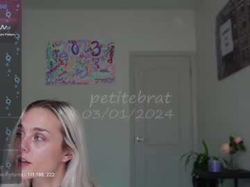 girl petitebrat image #6446705