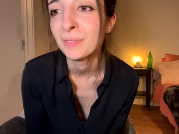 girl rosykindred image #3377472