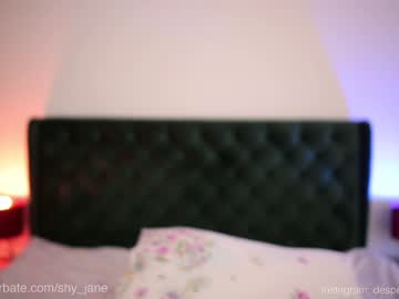 girl shy_jane image #4916530
