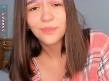 girl catherineandrea image #2719310