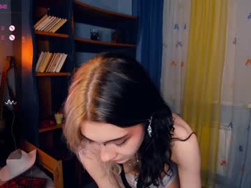 girl deliaderrick image #6577877