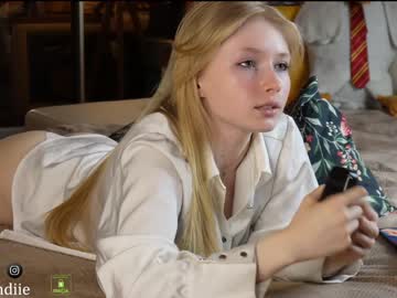 girl bestblondiiecb image #6455782