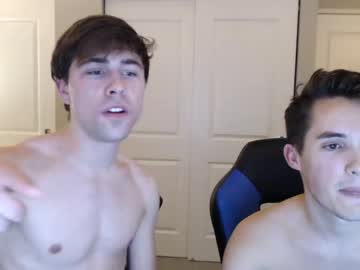man roomiebros image #859267