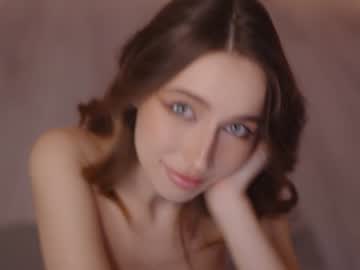girl silent_chill image #5861636