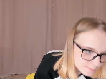 girl vikinikie image #4130355