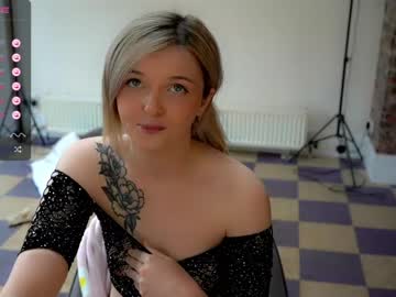 girl lucydelovely image #5096773