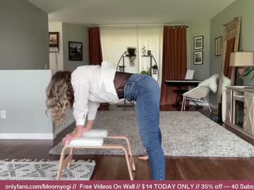 girl bloomyogi image #1868225