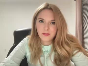 girl tpink95 image #1834940