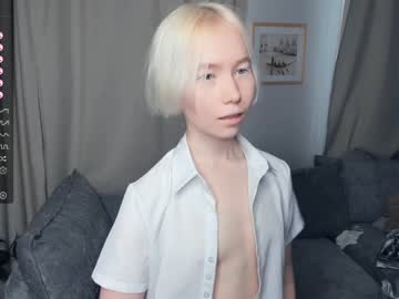 girl silvergloss image #5349515