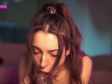 girl angels_kiss image #4399202