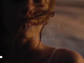 girl wild_neck image #4788715