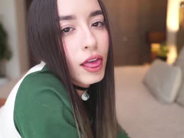 girl emyii image #4862822