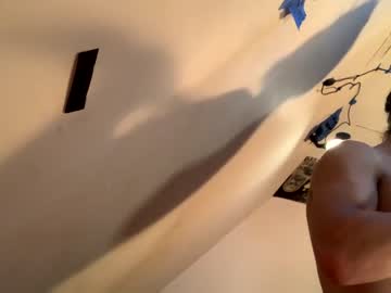 man crackedcrypto image #1580912