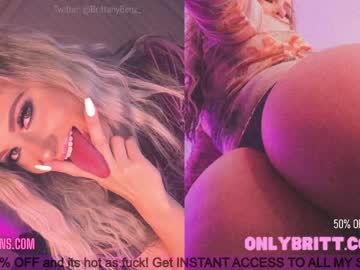 girl butterybubblebutt image #2826618