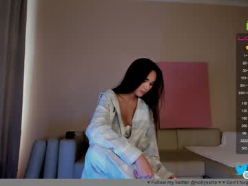 girl hollyextra image #4831051