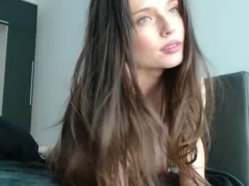 girl isia_slay image #2277500
